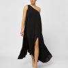 gown one shoulder